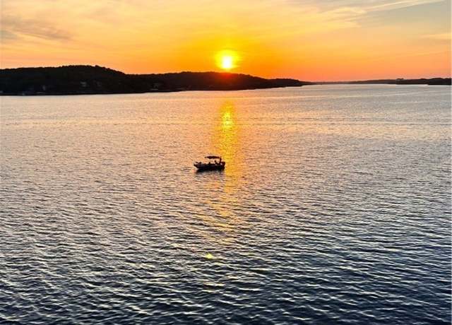 Property at 24 Sunrise Ridge Dr Unit 235 3E, Sunrise Beach, MO 65079, 3 beds, 3 baths