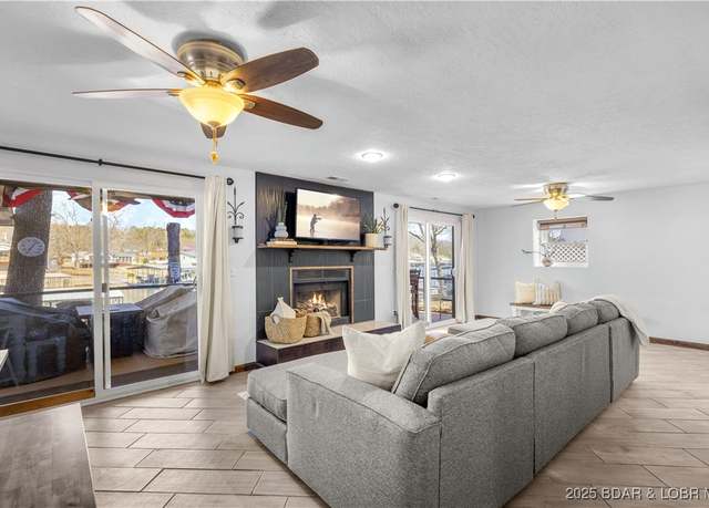 Property at 31372 Golden Wood Rd, Gravois Mills, MO 65037, 3 beds, 2 baths