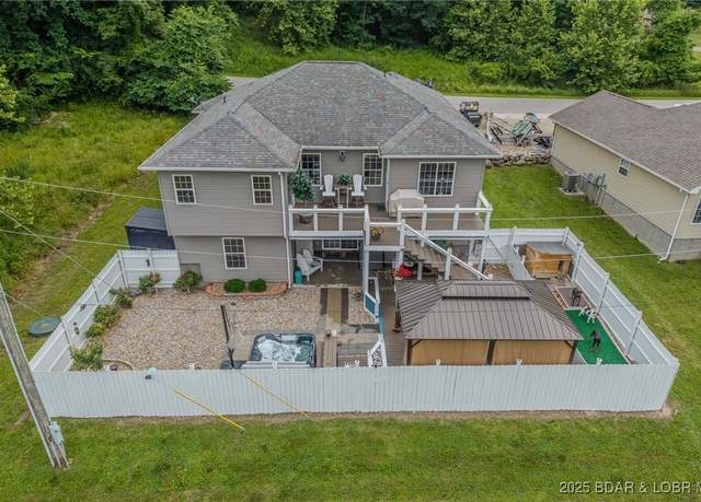 Property at 362 Merlin Dr, Camdenton, MO 65020, 4 beds, 3 baths