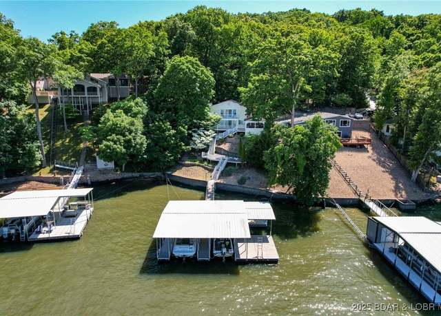 Property at 55 Nonsuch Ct, Lake Ozark, MO 65049, 4 beds, 3 baths