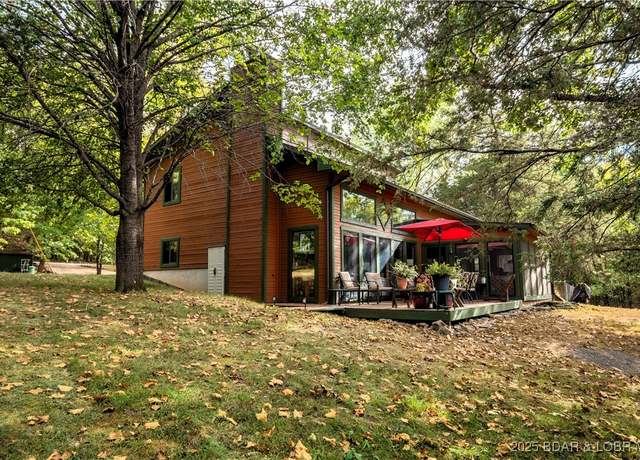 Property at 467 Jack North Loop, Camdenton, MO 65020, 4 beds, 3 baths