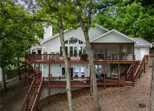 Property at 93 Eagle Pt, Four Seasons, MO 65049, 4 beds, 3 baths