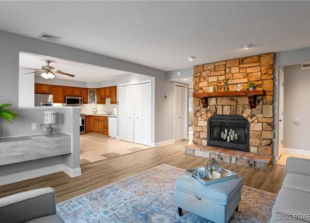 Property at 1101 Passover Rd Unit R4, Osage Beach, MO 65065, 2 beds, 2 baths