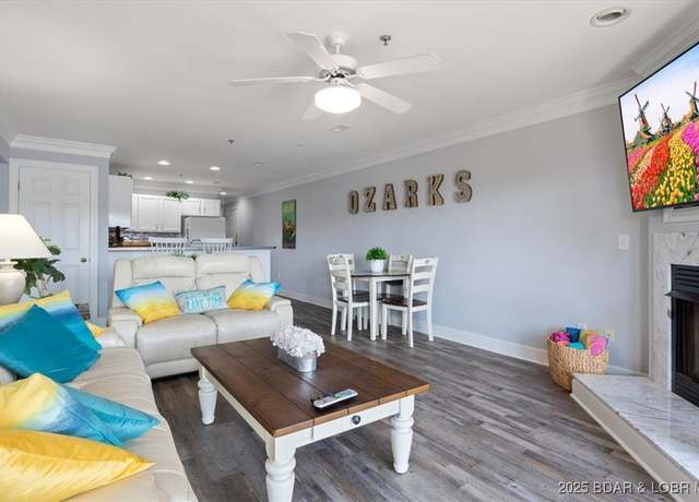 Property at 1481 Ledges Dr Unit C-14, Osage Beach, MO 65065, 3 beds, 2 baths
