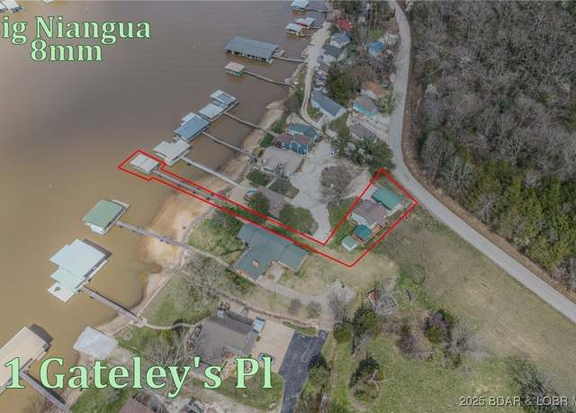 Property at 11 Gateley's Pl, Roach, MO 65787, 3 beds, 2 baths