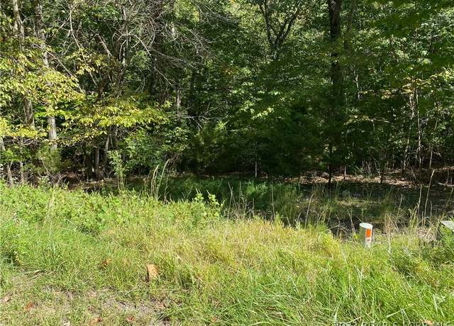 Property at 861 Grand Cypress Ct, Sunrise Beach, MO 65079