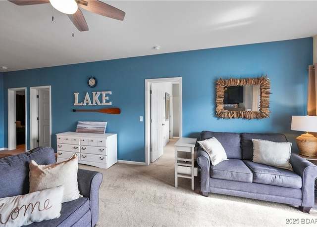 Property at 414 Cedar Heights Dr Unit 2 C, Camdenton, MO 65020, 2 beds, 2 baths