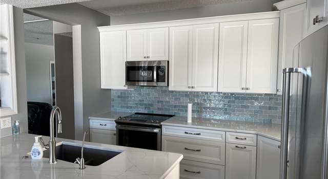 Photo of 22 Summer Place Ct Unit 2A, Camdenton, MO 65020