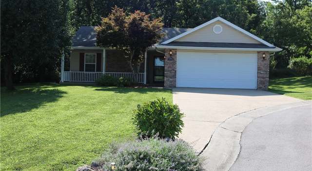 Photo of 104 Oakwood Ct, Gravois Mills, MO 65037