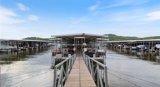 Photo of 686 Clearwater Dr Unit 2C, Camdenton, MO 65020