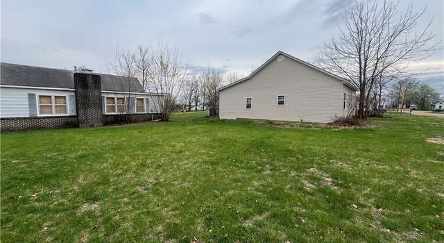 Photo of 303 Jefferson St W, Cole Camp, MO 65325