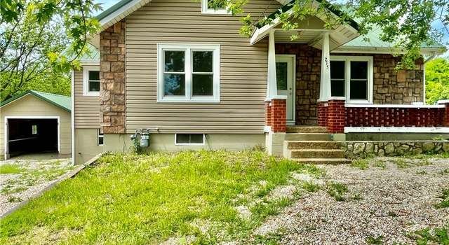 Photo of 215 Walnut St S, Stover, MO 65078
