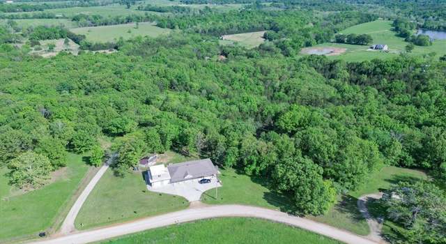 Photo of 98 Storage Rd, Eldon, MO 65026