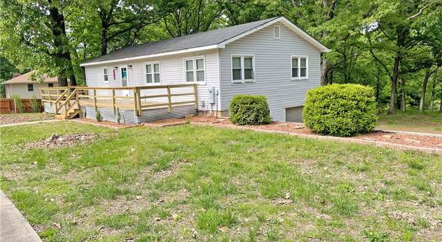 Photo of 112 Woodcrest Ave, Gravois Mills, MO 65037