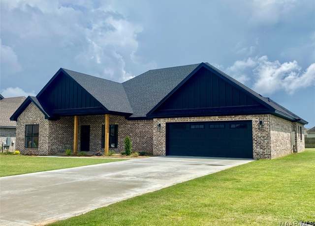 Property at 1907 Clear Branch Rd, Deatsville, AL 36022, 4 beds, 3 baths