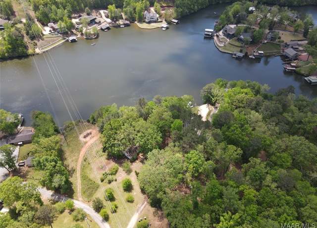 Property at 140 County Road 555 Rd, Verbena, AL 36091, 3 beds, 2 baths