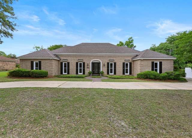 Property at 2818 Crawford St, Montgomery, AL 36111, 5 beds, 3.5 baths