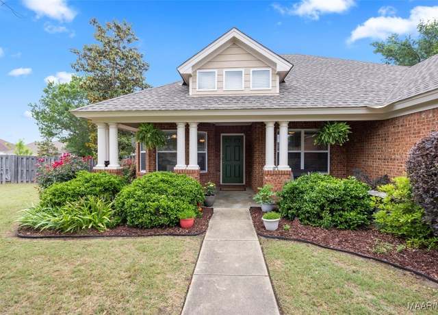 Property at 9206 Harrington Cir, Montgomery, AL 36117, 3 beds, 2 baths