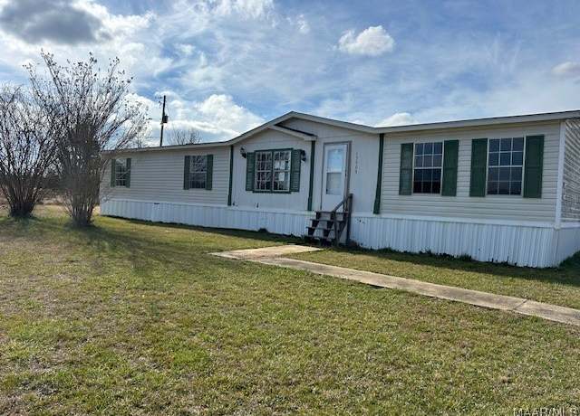 Property at 13909 Highway 14 W, Selma, AL 36701, 4 beds, 2 baths