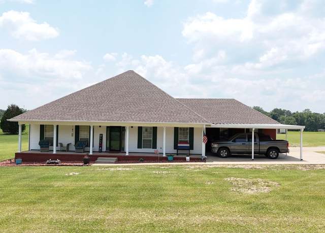 Property at 241 County Road 68 W, Deatsville, AL 36022, 3 beds, 2 baths