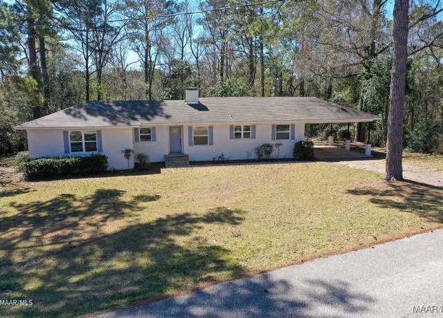 Property at 155 4th Ave, Grove Hill, AL 36451, 3 beds, 2 baths