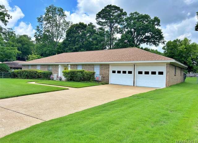 Property at 1253 Wright St, Prattville, AL 36066, 4 beds, 2.5 baths
