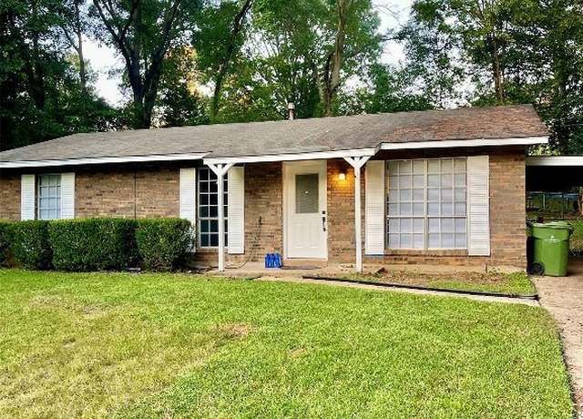 Property at 3831 Avondale Ct, Montgomery, AL 36109, 3 beds, 2 baths