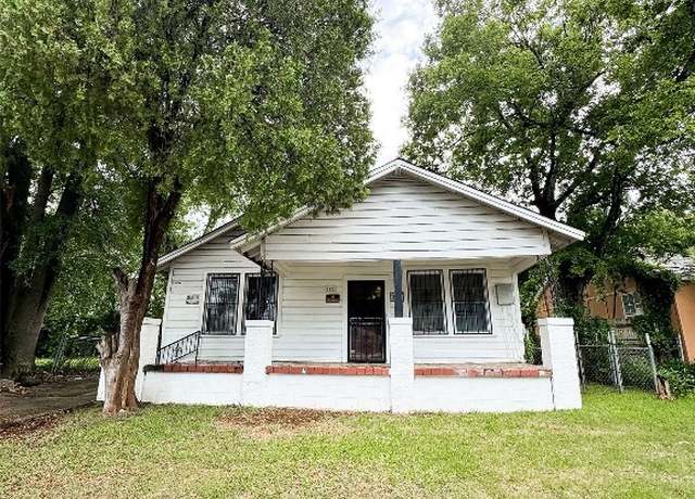 Property at 1422 S Holt St, Montgomery, AL 36108, 4 beds, 1 bath