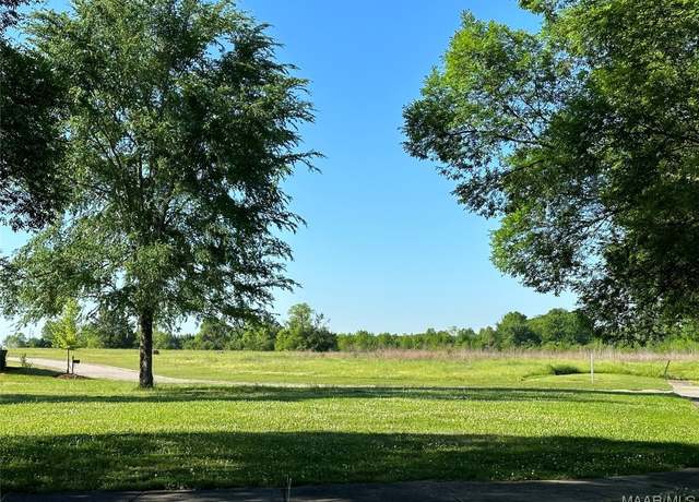 Property at 3900 Turning Leaf Ln, Montgomery, AL 36116