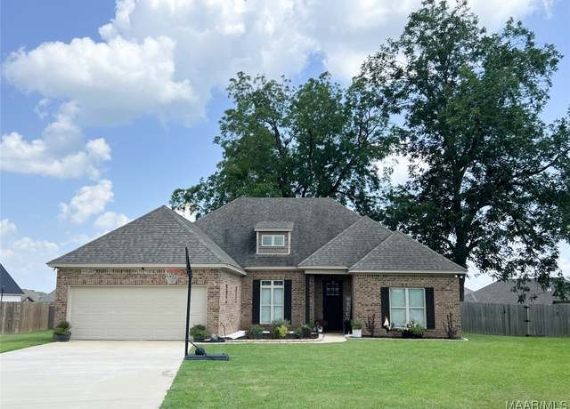 Property at 2137 Waterstone Dr, Deatsville, AL 36022, 4 beds, 2 baths