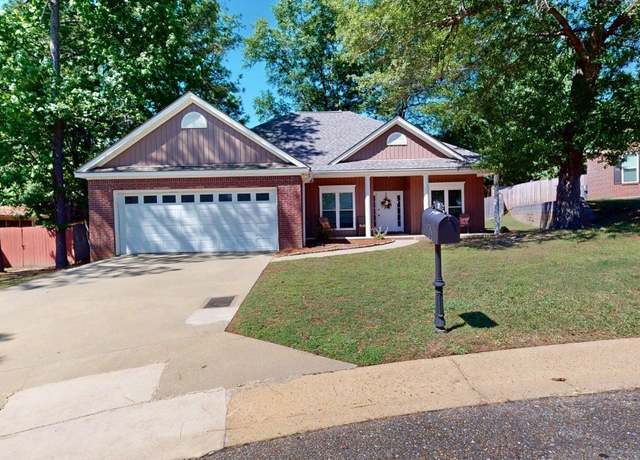Property at 37 Cobb Forest Ct, Millbrook, AL 36054, 4 beds, 2 baths