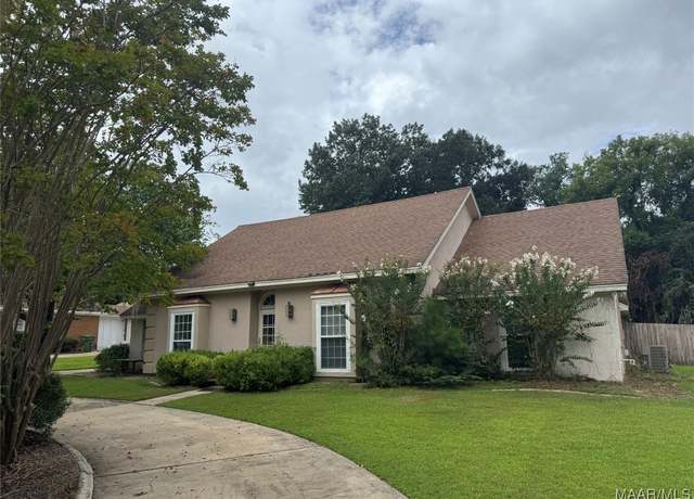 Property at 6525 Eastwood Glen Dr, Montgomery, AL 36117, 3 beds, 2 baths
