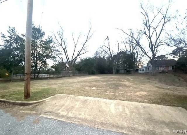 Property at 1010 Buford St, Montgomery, AL 36107