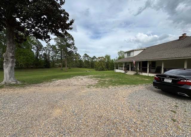 Property at 230 Price Rd, Wetumpka, AL 36093, 4 beds, 3 baths