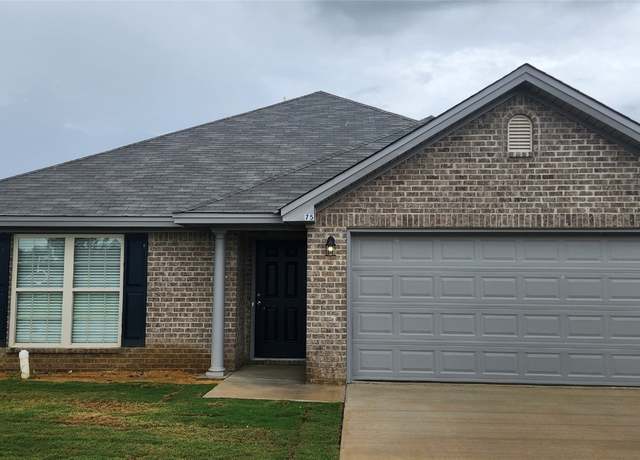 Property at 75 Gaines Ct, Wetumpka, AL 36092, 3 beds, 2 baths
