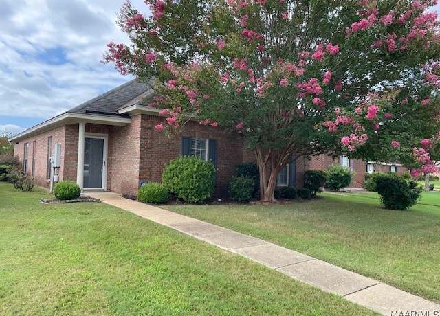 Property at 8824 Templeton Ct, Montgomery, AL 36117, 3 beds, 2 baths
