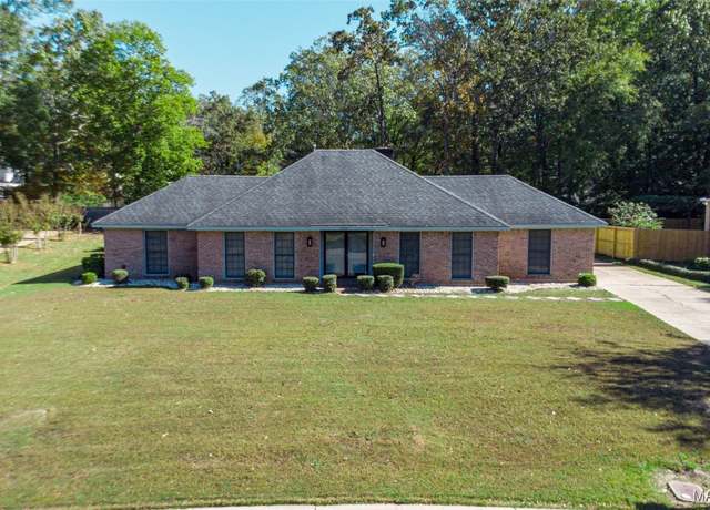 Property at 1737 Wentworth Dr, Montgomery, AL 36106, 4 beds, 2.5 baths