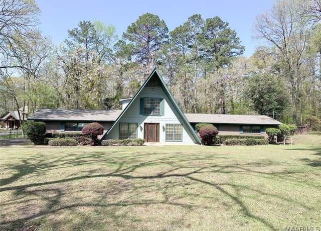 Property at 801 Noble Rd, Tallassee, AL 36078, 4 beds, 2 baths