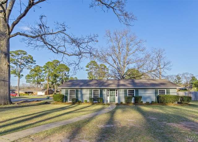 Property at 241 Bellehurst Dr, Montgomery, AL 36109, 3 beds, 2 baths