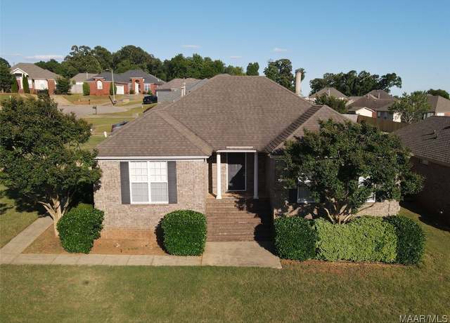 Property at 1946 Regent Rd, Prattville, AL 36066, 3 beds, 2 baths