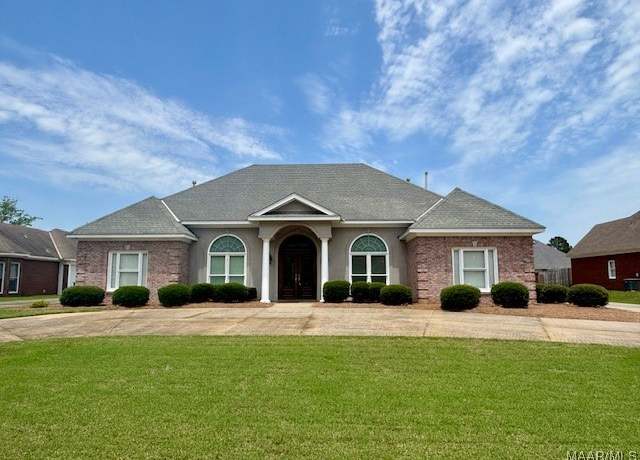 Property at 8681 Huntingdon Ridge Ln, Montgomery, AL 36117, 4 beds, 3.5 baths