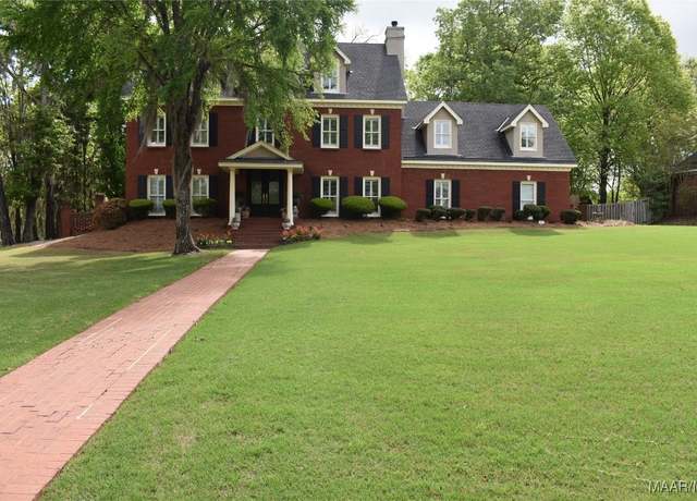 Property at 8109 Mossy Oak Dr, Montgomery, AL 36117, 5 beds, 3.5 baths