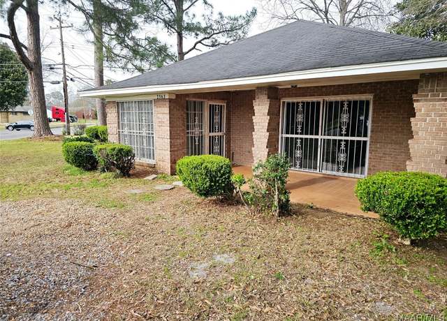 Property at 2563 W Edgemont Ave, Montgomery, AL 36108, 3 beds, 2 baths