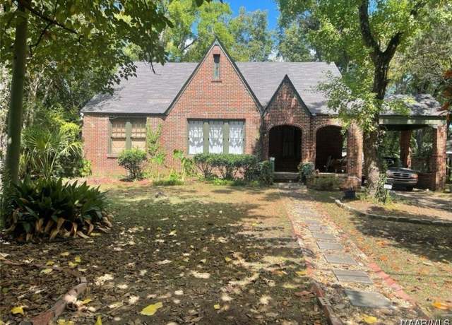 Property at 1367 Woodward Ave, Montgomery, AL 36106, 3 beds, 2 baths