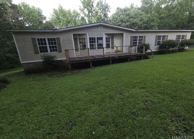 Property at 3149 Blackwell Rd, Highland Home, AL 36041, 4 beds, 2 baths