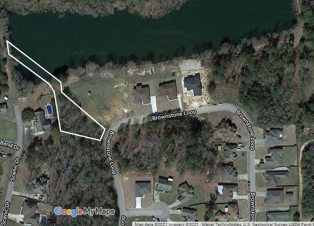 Property at 245 Brownstone Loop, Elmore, AL 36025