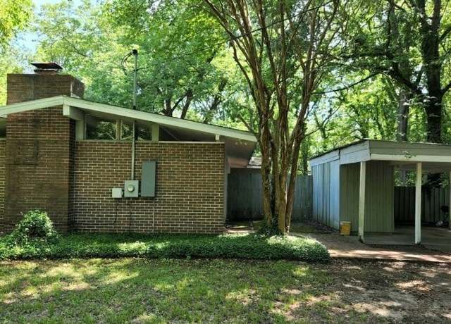 Property at 2707 Woodley Rd, Montgomery, AL 36111, 4 beds, 2 baths