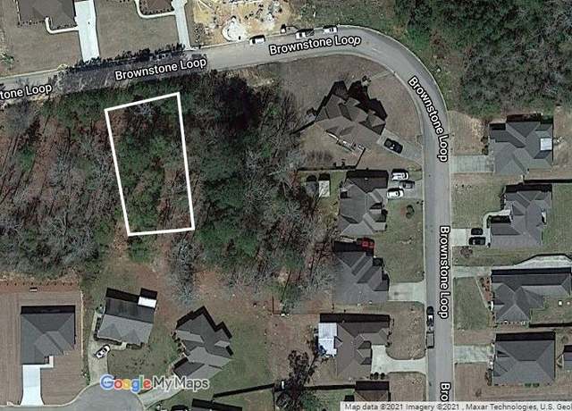 Property at 280 Brownstone Loop, Elmore, AL 36025