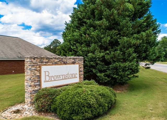 Property at 225 Brownstone Loop, Elmore, AL 36025