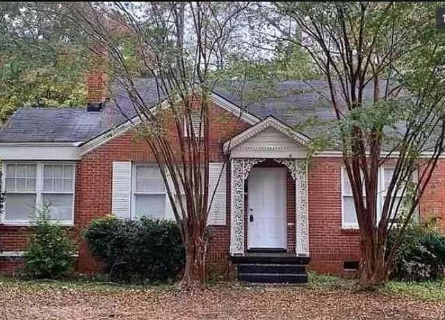 Property at 526 Federal Dr, Montgomery, AL 36107, 3 beds, 2 baths